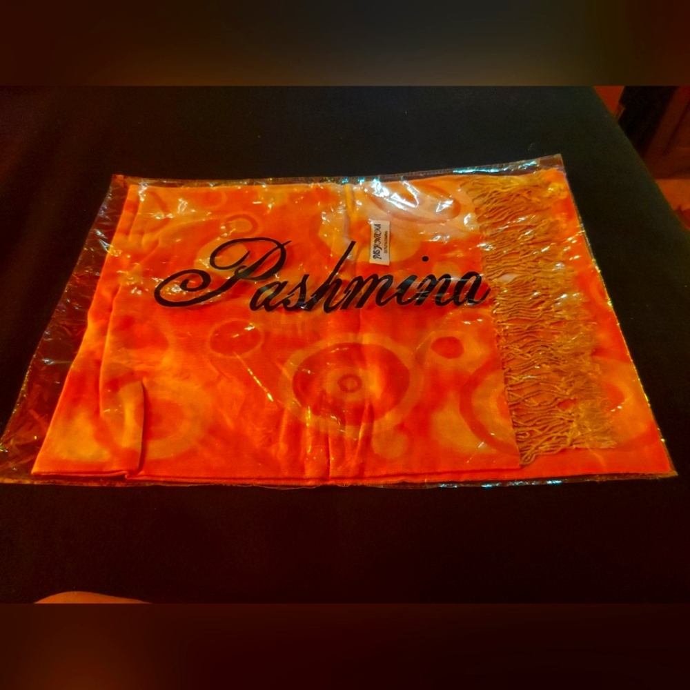 NEW 100% Pashmina Pink Scarf